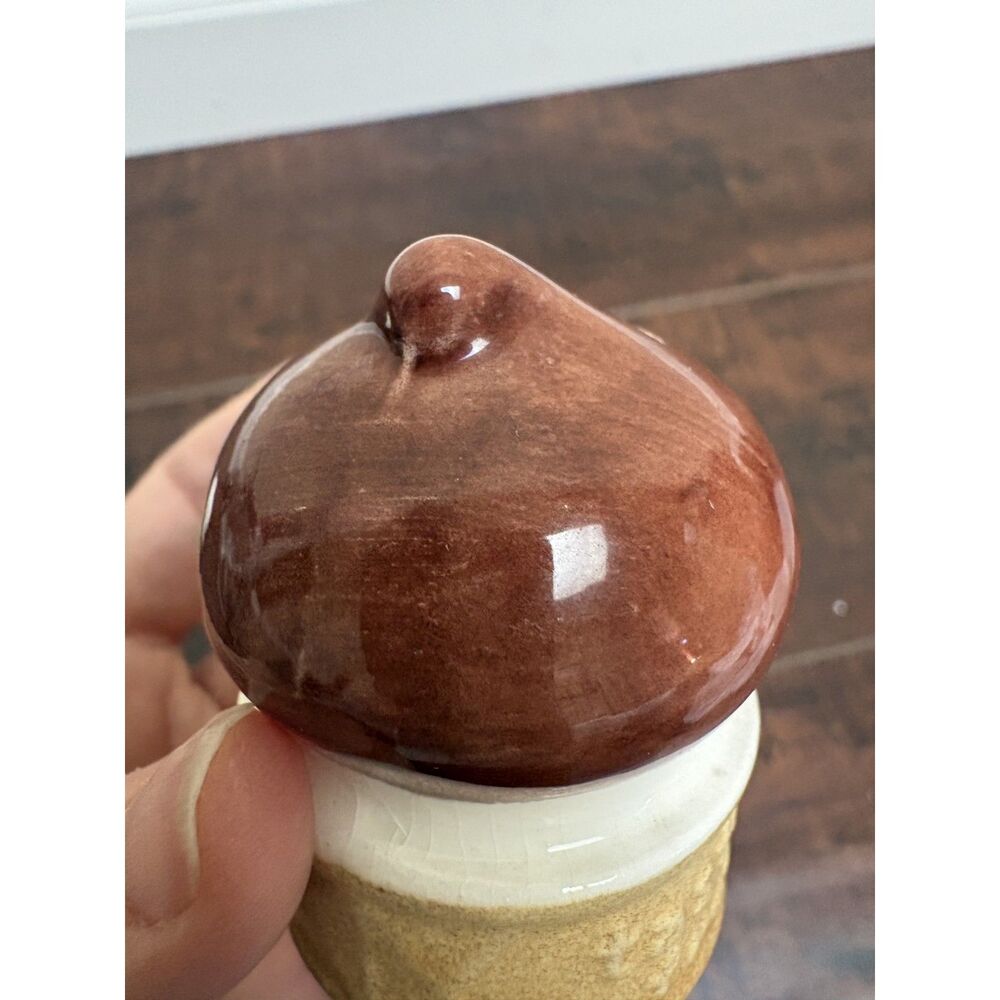 Tastee-Freez Salt & Pepper Shakers Rare Vintage Mid Century Ice Cream Cone Decor - Picture 5 of 8
